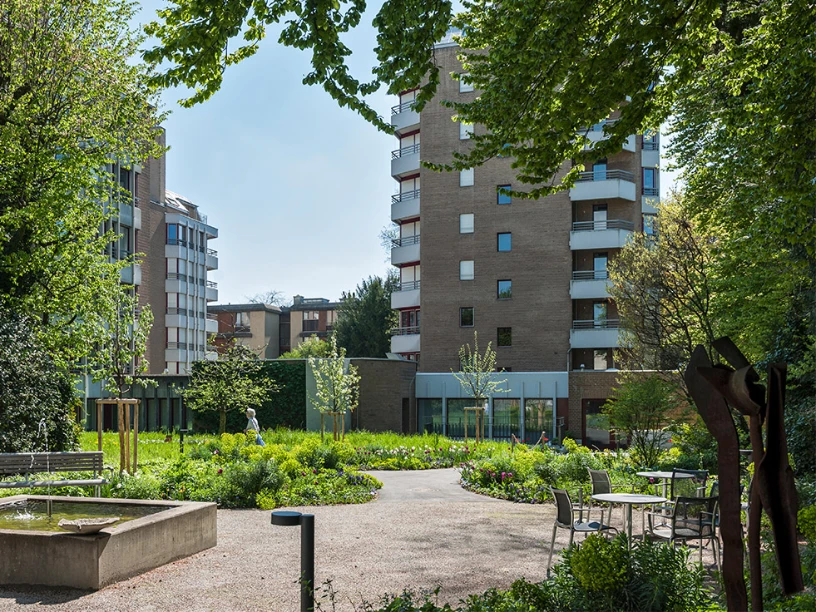 Garten und Wohnhäuser im Dalbehof